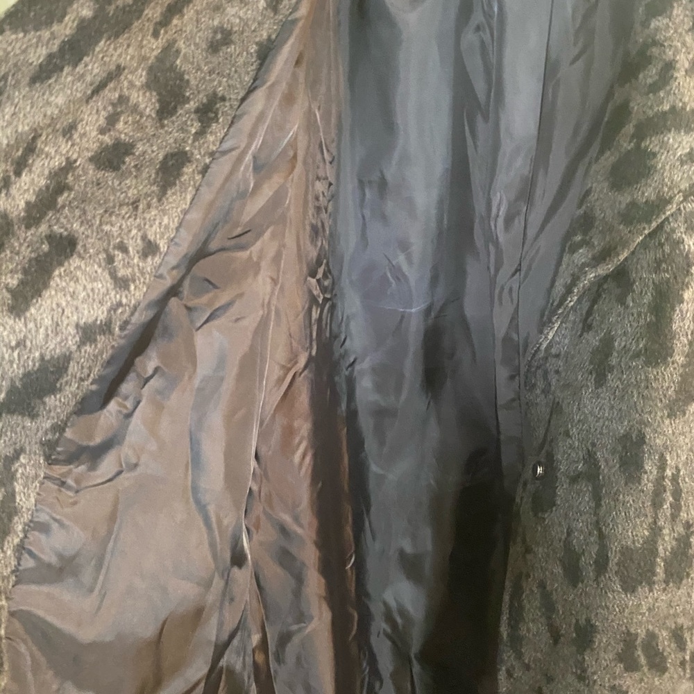 Jacket - Picture 4 of 8